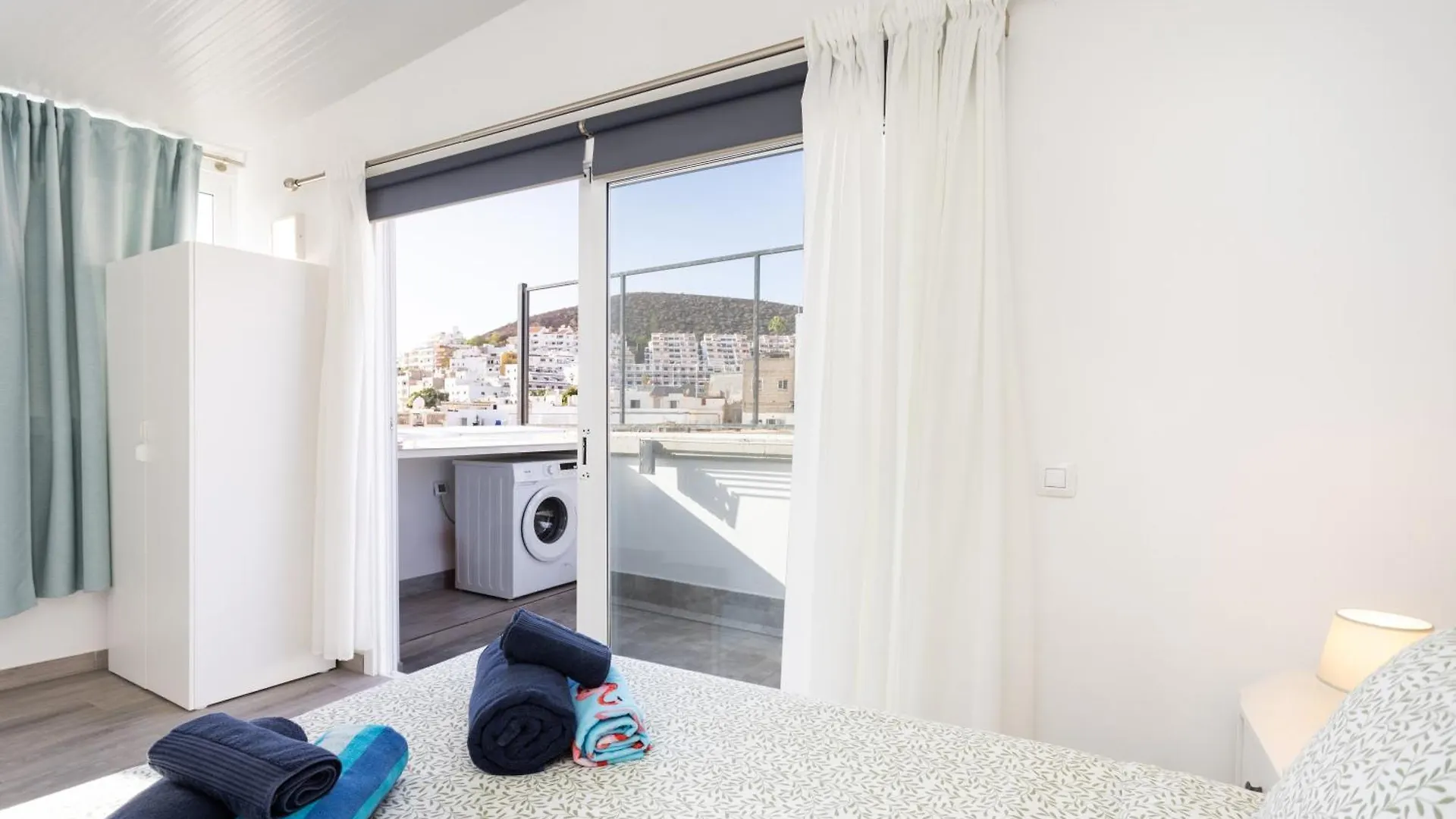 Top New Apartment Center Los Cristianos Arona  0*, Arona (Tenerife)